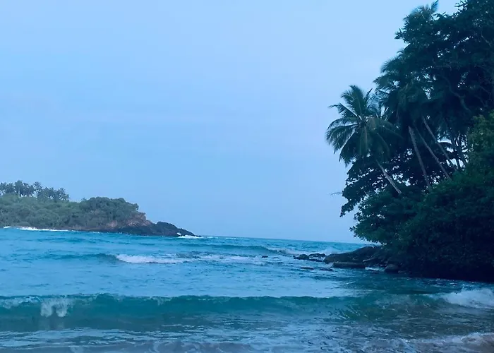 Surf Villa Hiriketiya