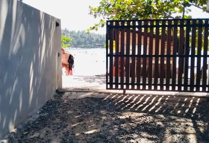 Surf Villa Hiriketiya